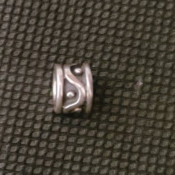 Pandora Jewelry - Pandora Wave and Dot charm